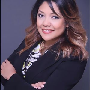 Realtor Profile Picture