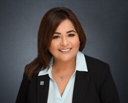 Realtor Profile Picture