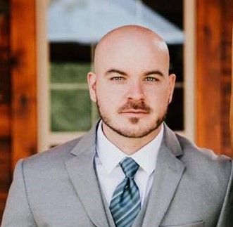 Realtor Profile Picture