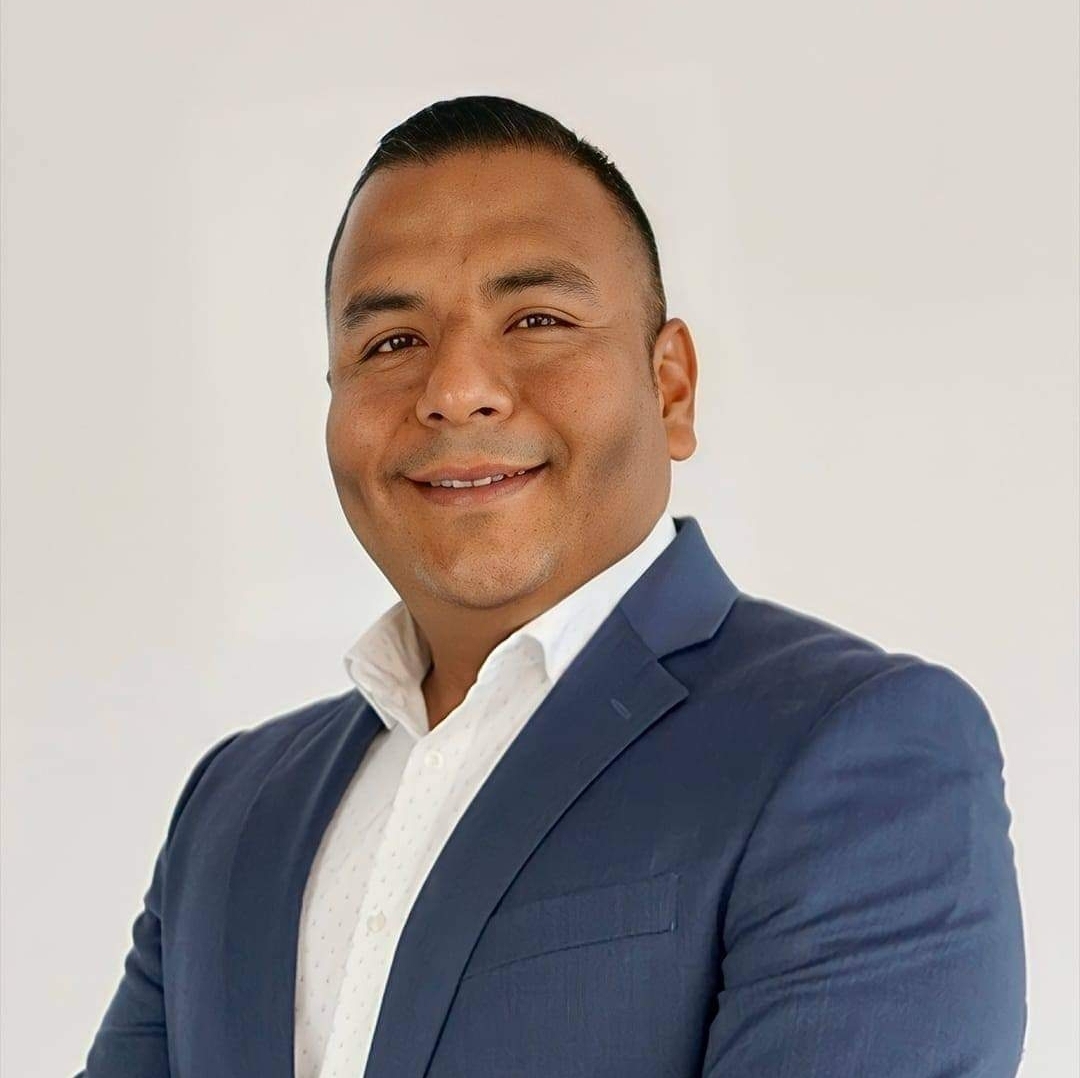 Realtor Profile Picture