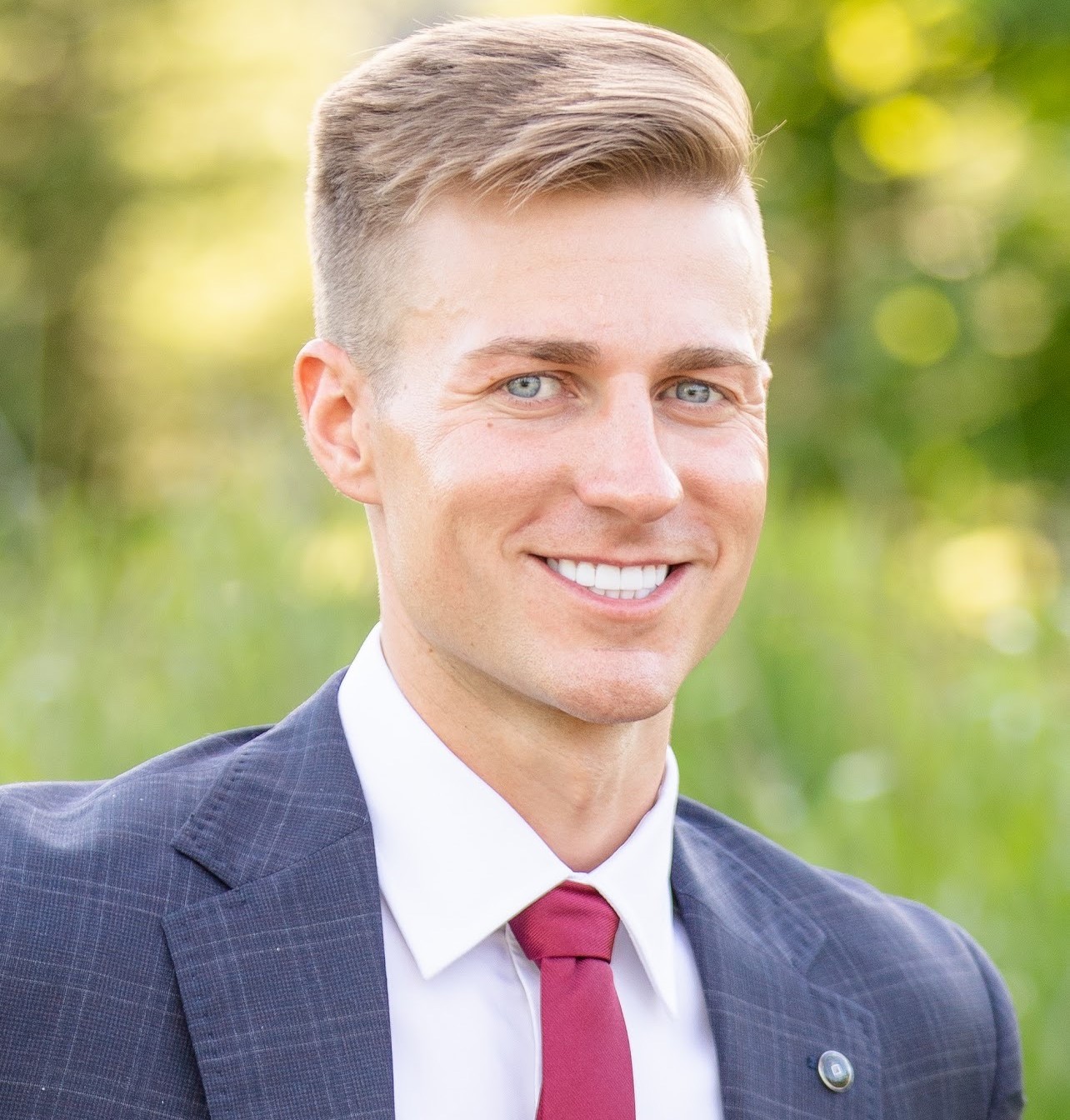 Realtor Profile Picture