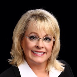 REALTOR® Profile Picture