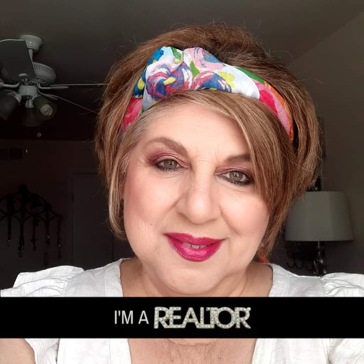 REALTOR® Profile Picture